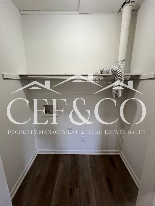 Photo - Adorable 2 bedroom 1 bathroom duplex now available in Inman!