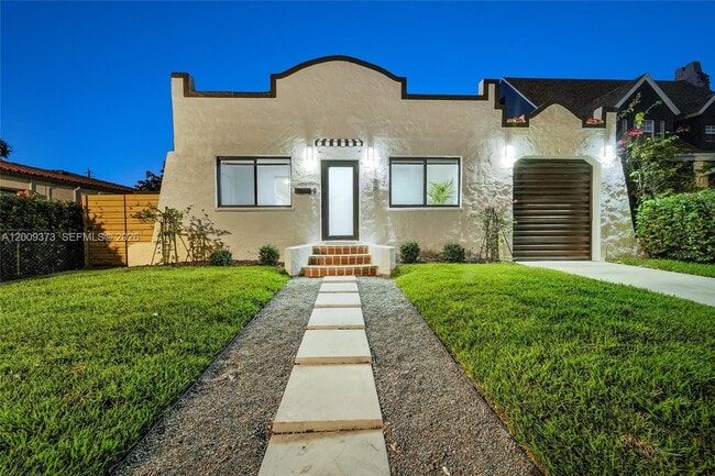 Photo - 1925 SW 23rd St