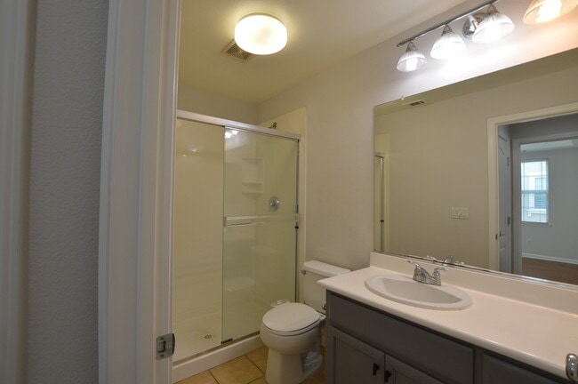 Photo - 2348 Winepol Loop