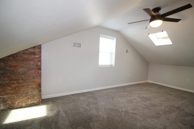 Photo - 1928 Harcum Way