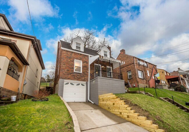 Photo - Stunning 2 bedroom home in Brookline available July 15!