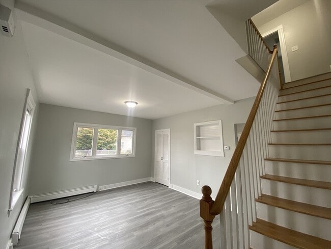 Photo - 2 Swetts Ct