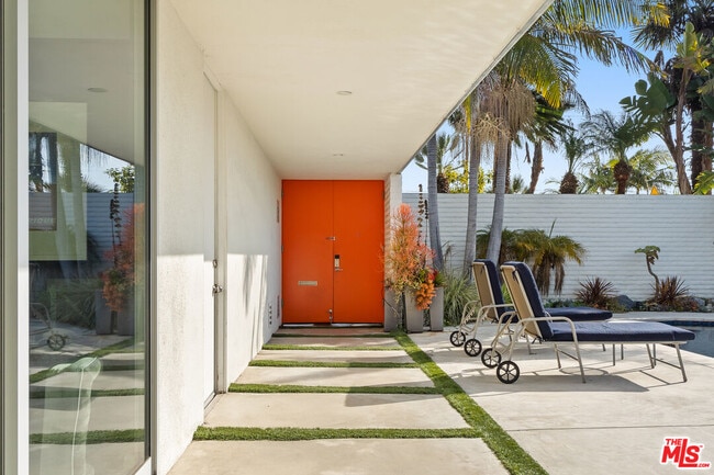 Photo - 6427 S Halm Ave