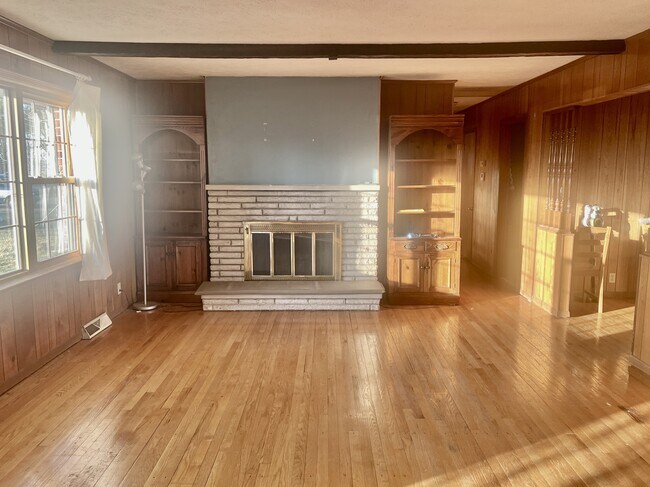 Photo - 3742 Dorothy Ln