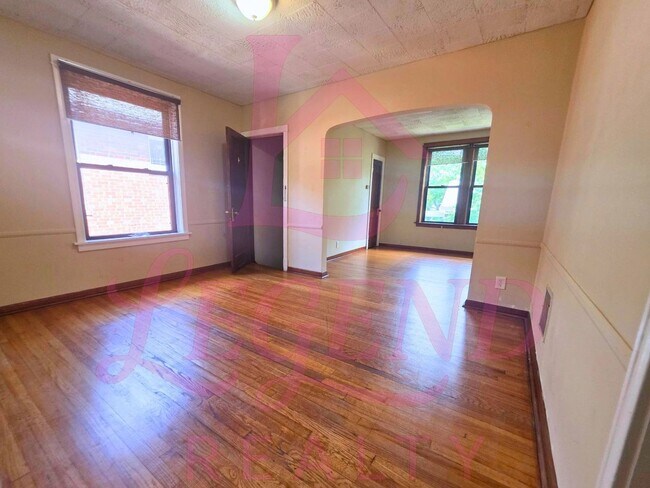 Photo - 4942 Tholozan Ave Unit 2