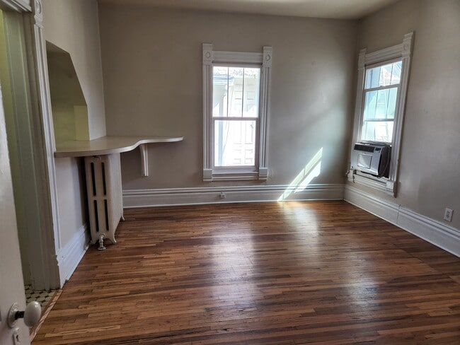 Photo - 1639 N Ogden St