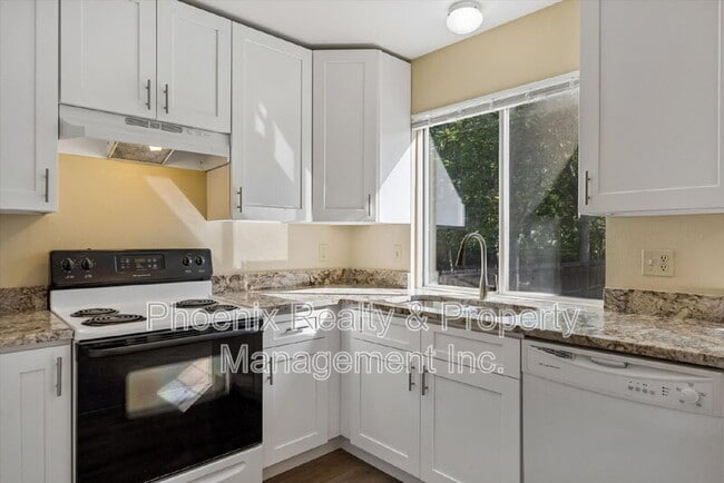 214 S Tyler Ave
