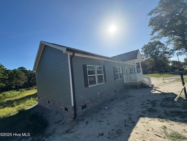 Photo - 416 Peanut Rd