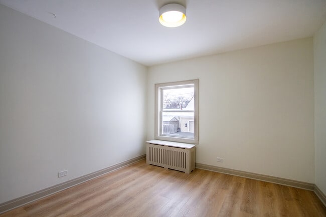 Photo - 129 W Stimmel St Unit 1