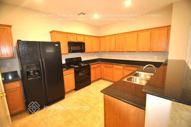 Photo - 3947 E Kent Ave