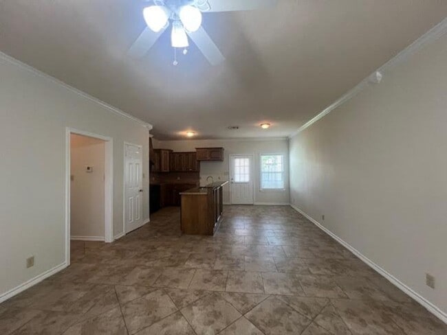 Photo - 195 Ashland Dr