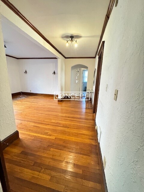 Photo - 14 Lakeville Rd Unit 11