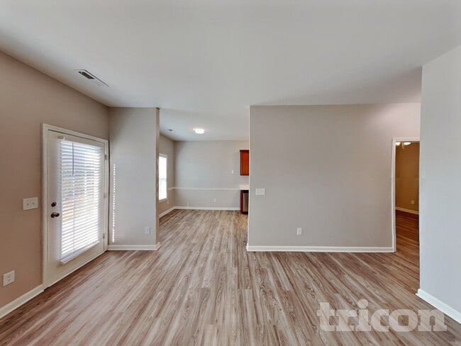 Photo - 4006 Eastside Ct