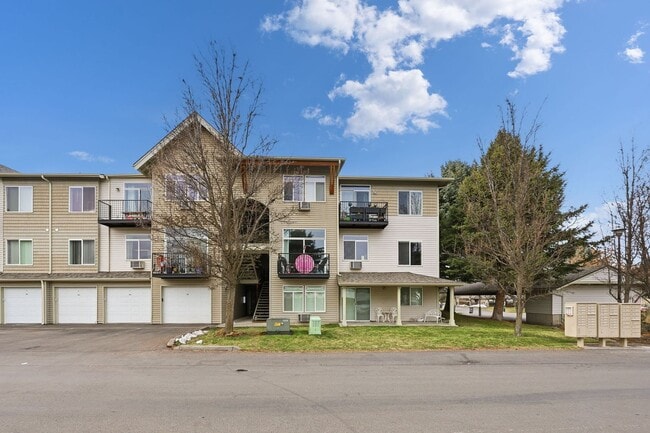 Photo - 22855 E Country Vista Dr