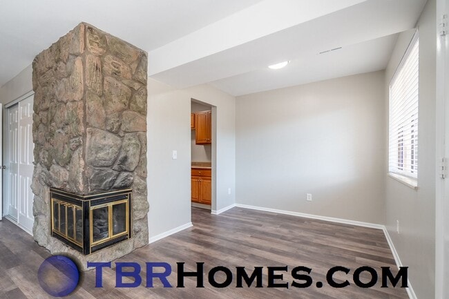 Photo - 6901 W 87th Way