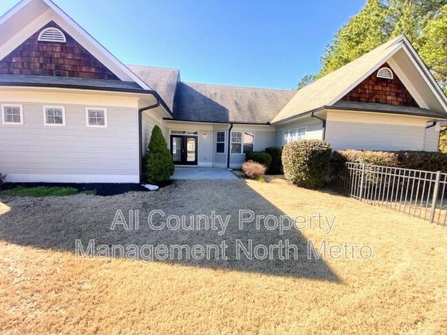 Photo - 302 Garden Cir