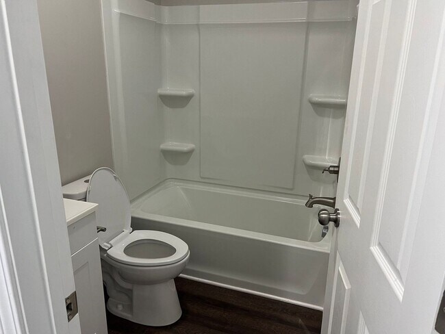 Photo - Gay 841-843 Unidad 841 Gay St