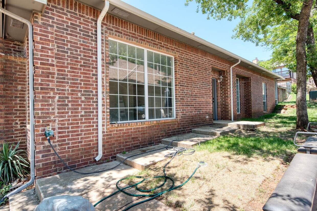 Photo - 1629 Tenbears Rd (Edmond, OK)