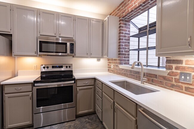 Photo - South Austin Gem: Cozy 2BR Home with Stunning Downtown Views, Minutes from Barton Creek Greenbelt!