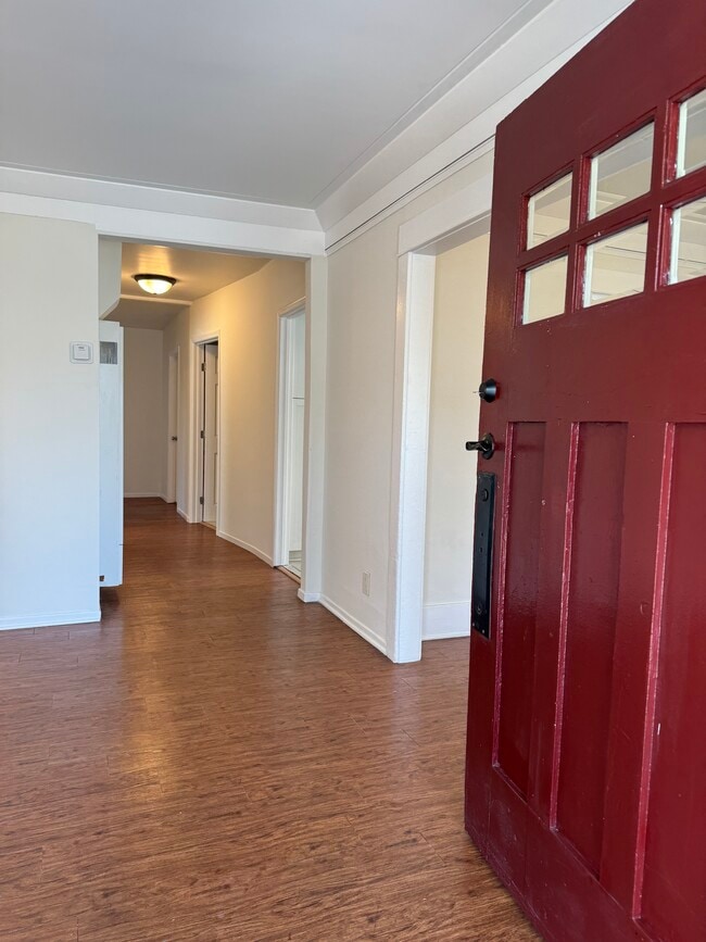 Photo - 1183 N Normandie Ave