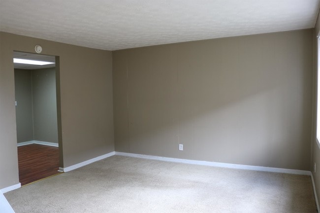 Photo - 60 Township Rd 1118