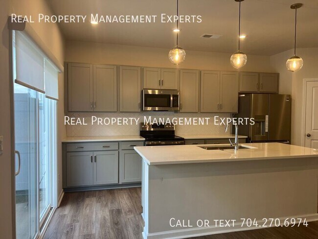 Photo - 3115 Hutton Gdns Ln