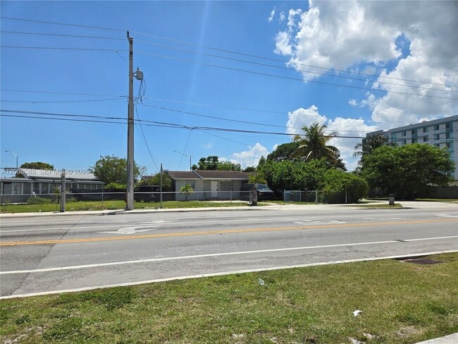 Building Photo - 11800 SW 216th St