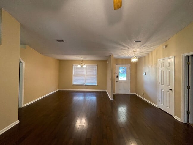 Photo - Quail Hollow Subdivision -  $300 OFF FIRST MONTH RENT W/12M LEASE