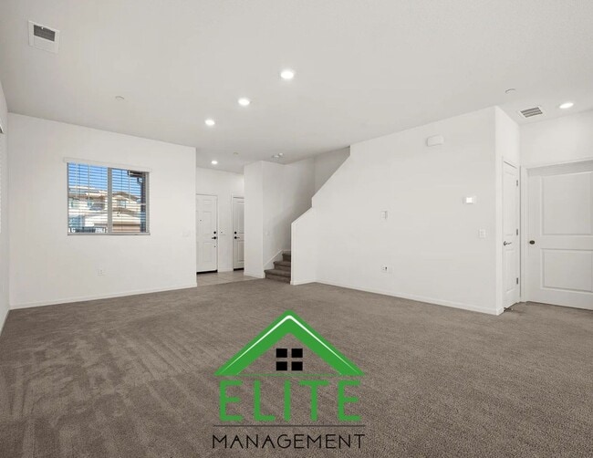 Photo - Spacious 5-Bedroom Home in Rancho Cordova ...