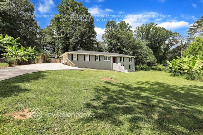 Building Photo - 221 Cherrywood Dr