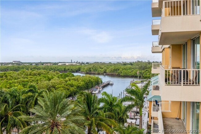 625 Casa Loma Blvd Unit 705