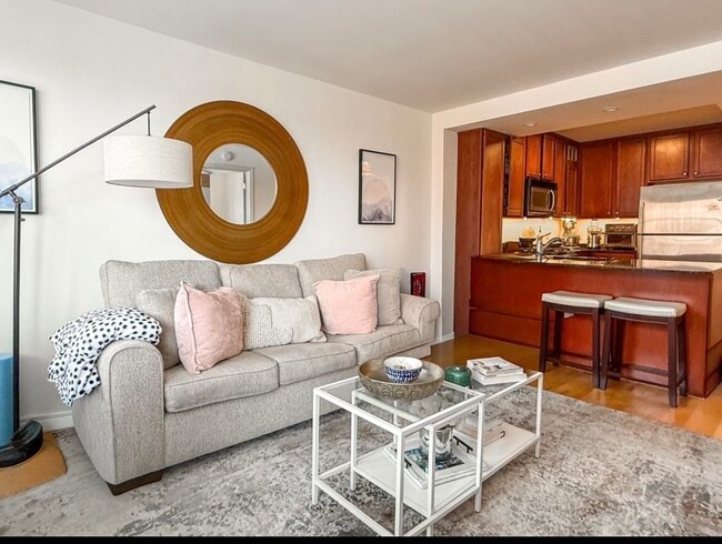 Photo - 2300 N Commonwealth Ave Unit 5C