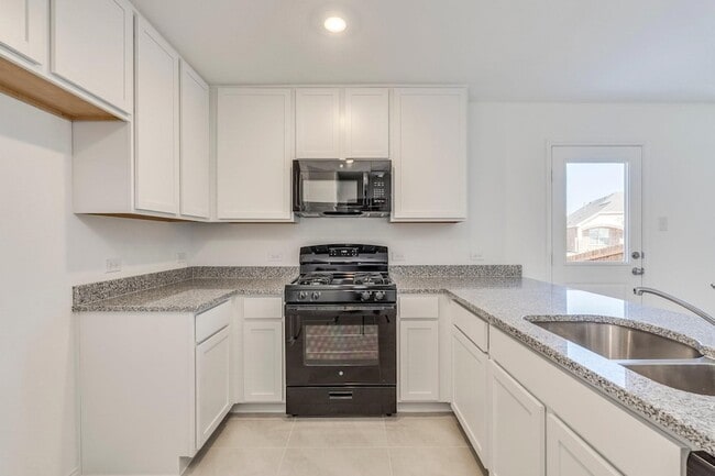 Photo - 3605 Flicker Ln