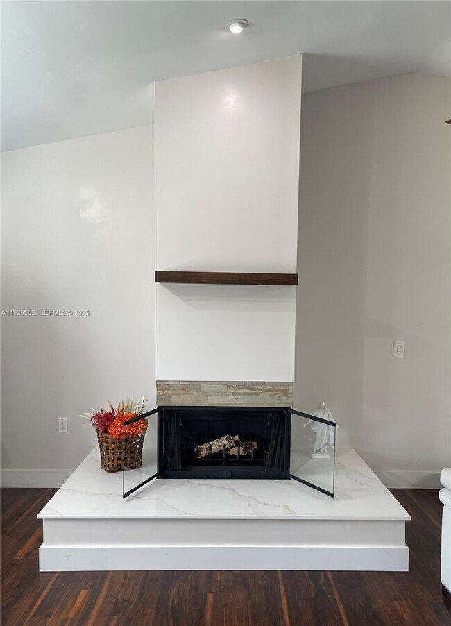 Photo - 13331 NW 10th St