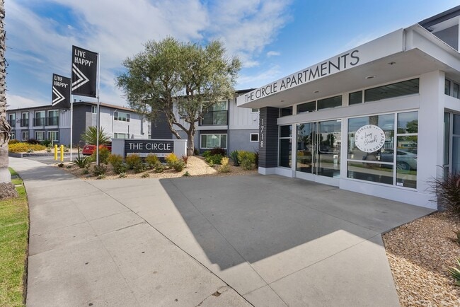 The Circle Apartments at Long Beach