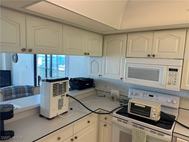 Photo - 26171 Hickory Blvd Unit 7C