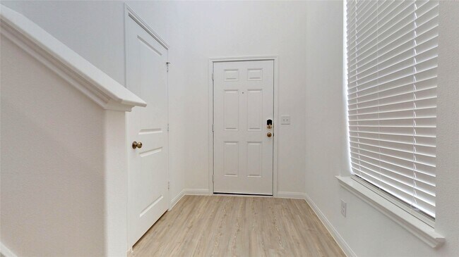 Photo - 23422 Honey Spade Rd