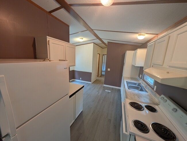 Photo - 51 Ransdell Ln