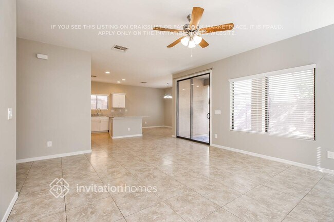 Photo - 2090 E 29th Ave