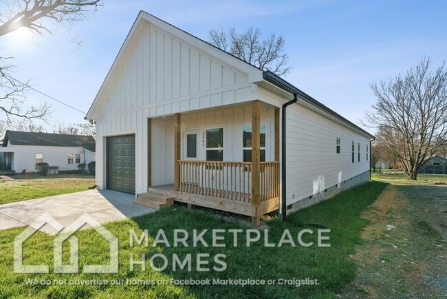 Photo - 2901 Dodson Ave
