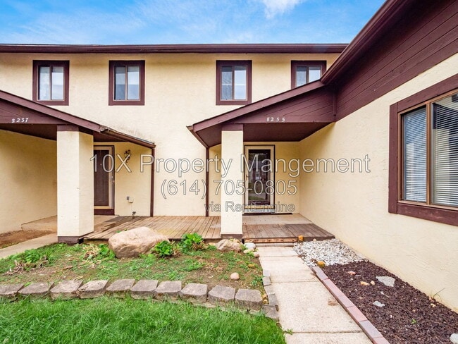 Building Photo - 8235 Goldsmith Dr