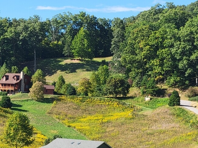 Photo - 507 Utah Mountain Rd