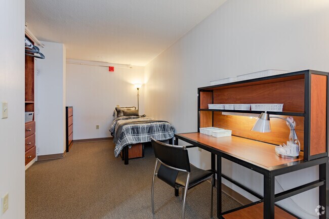 2BR, 2BA - Towers on State