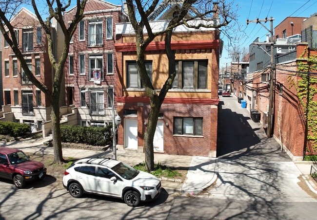 Photo - 1014 W George St Unit 1