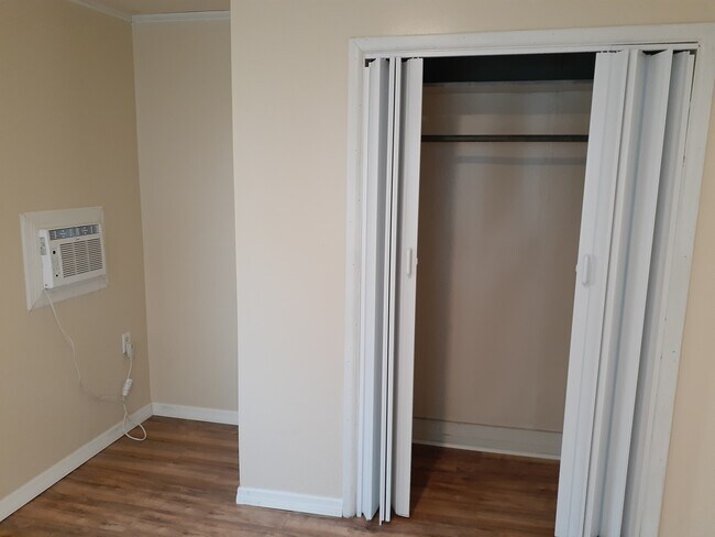 Photo - 114 N Dade Ave Unidad # A