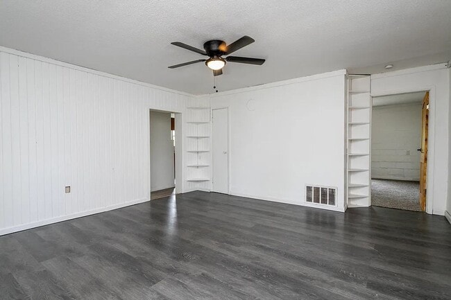 Photo - 2 bd, 1 ba house, just north of Columbia off of Route B, many updates, 1 acre lot