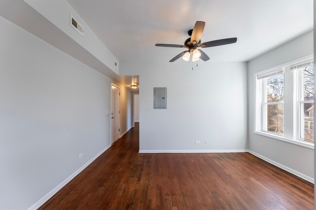 Photo - 7626 S Drexel Ave