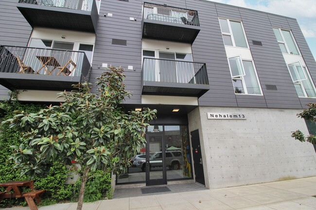 Photo - 1280 SE Nehalem St Unit 306
