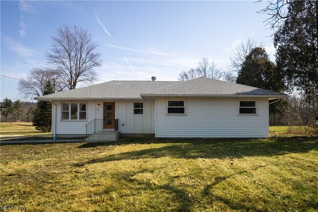 Photo - 471 Ridge Rd House