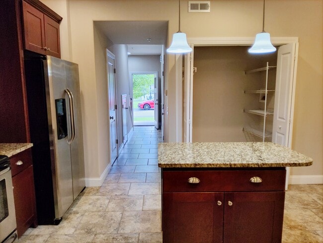 Springwood Meadows Townhome Apartments